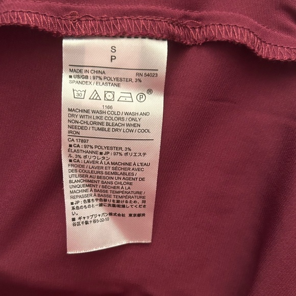 Banana Republic Burgundy Blouse Top size S - Picture 4 of 4